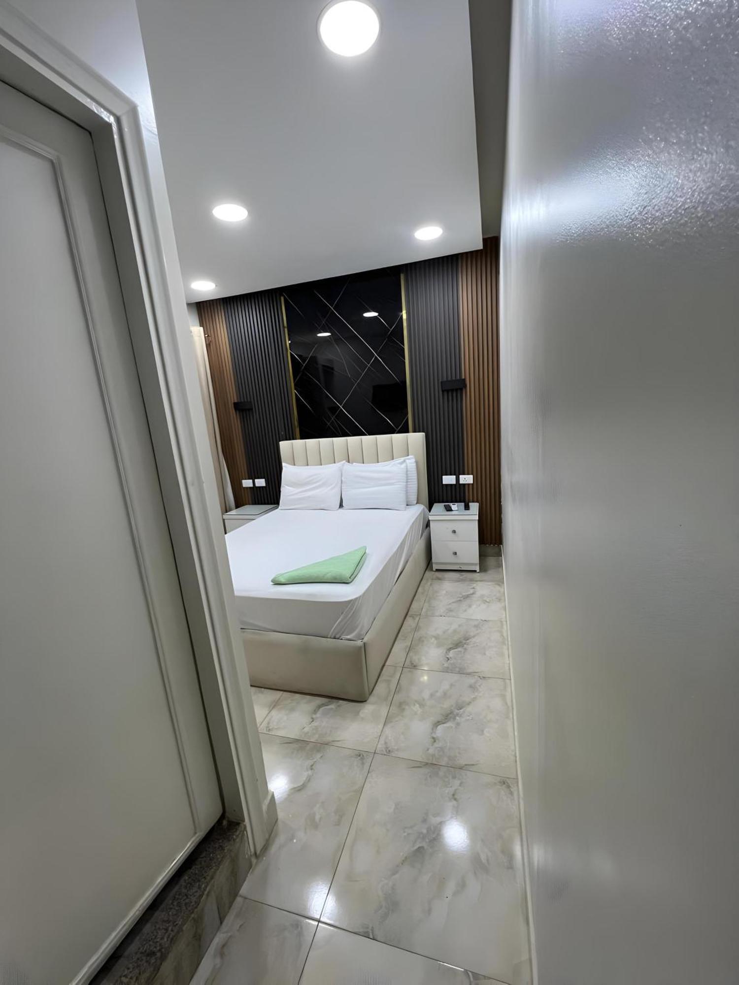 Lucky Hostel ไคโร ภายนอก รูปภาพ